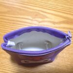 ミニポーチ（舟形）クロミ　フェイス ダイソー 娘が小さな小物やちょっとした化粧品、ヘアピンなどを入れる